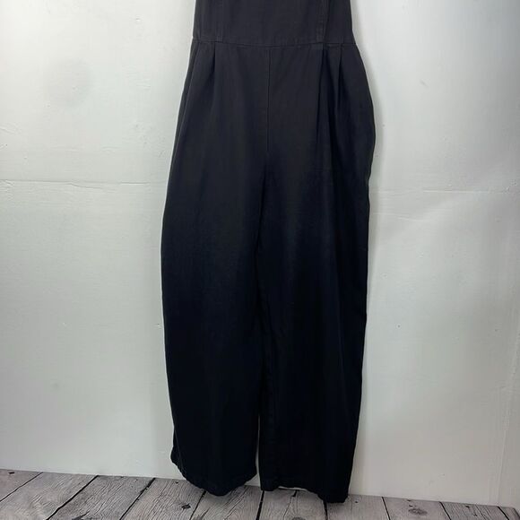 Gilli Black Jumpsuit adjustable straps back ties size Medium - Picture 4 of 16